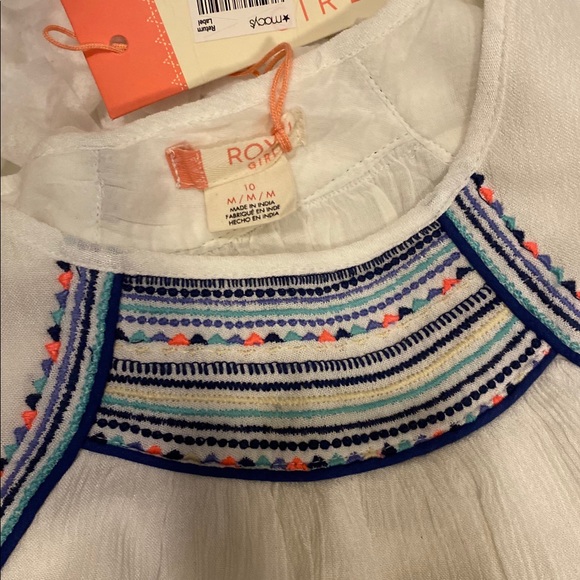 Girls Roxy shirt. - Picture 2 of 3